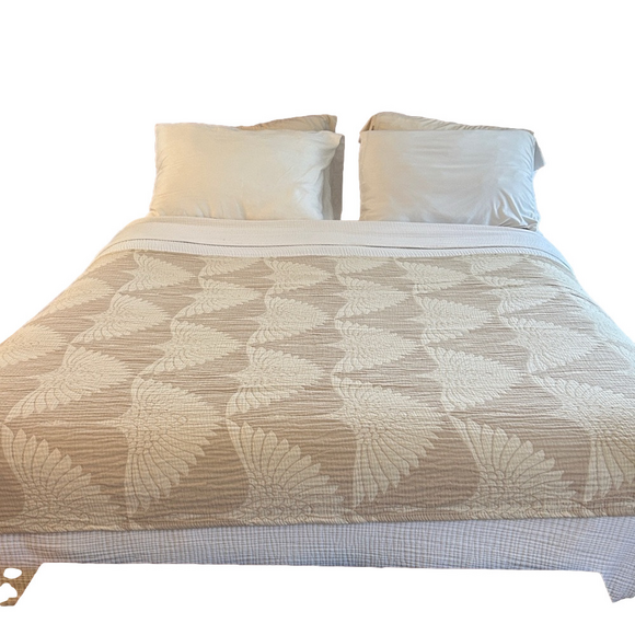 Anthropologie Other - Modern Birds in Flight Crane Tan Cream Woven Organic Cotton Throw Size 55 x 75